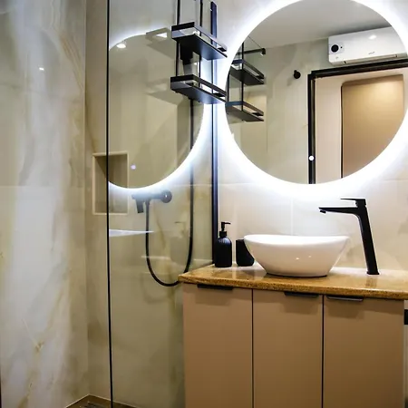 Apartament Dare & Piccolo Kaštela