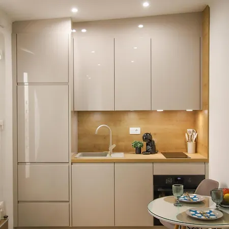 Dare & Piccolo Apartament Kaštela